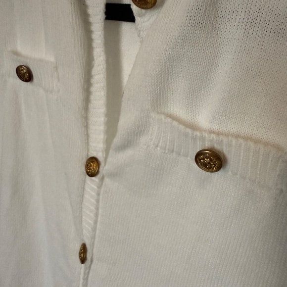 ✨ Elegant White Button-Up Knit Dress – Size Large ✨ - Picture 5 of 5